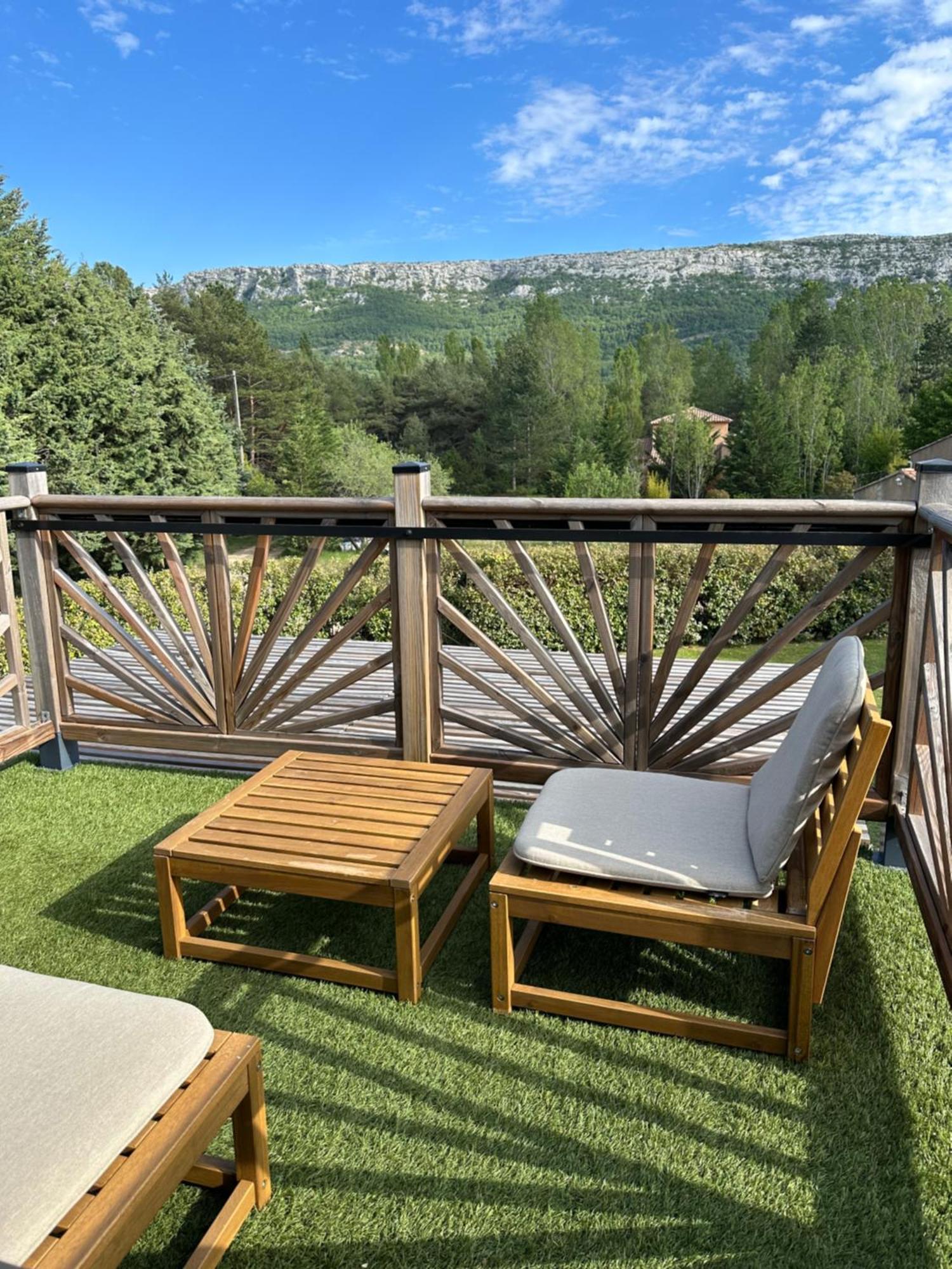 Le Lodge De La Sainte Baume Plan d'Aups Экстерьер фото
